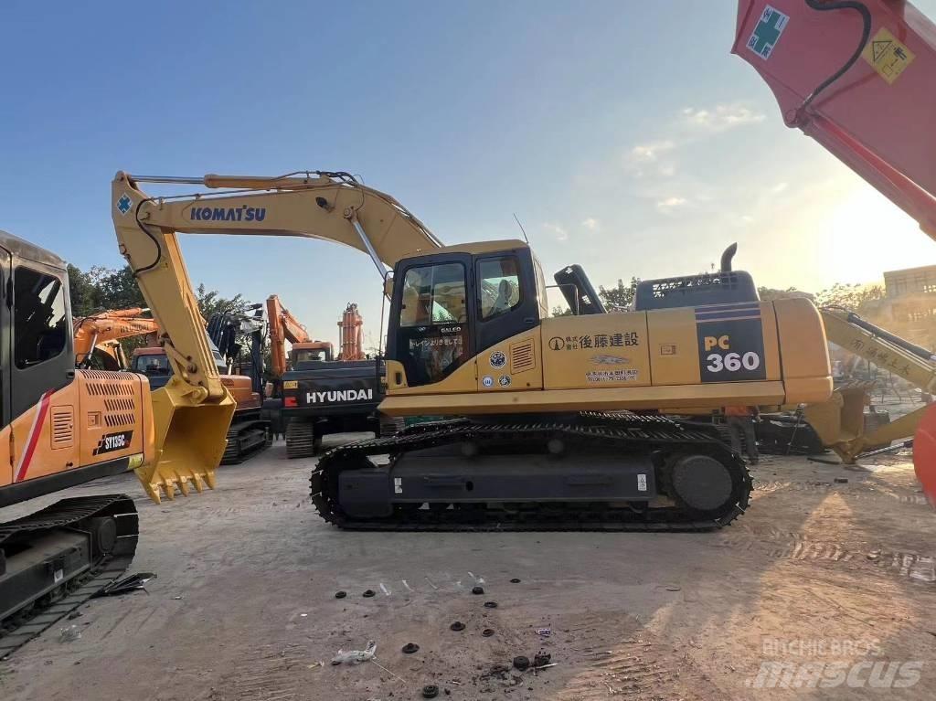 Komatsu PC 360-7 حفارات زحافة