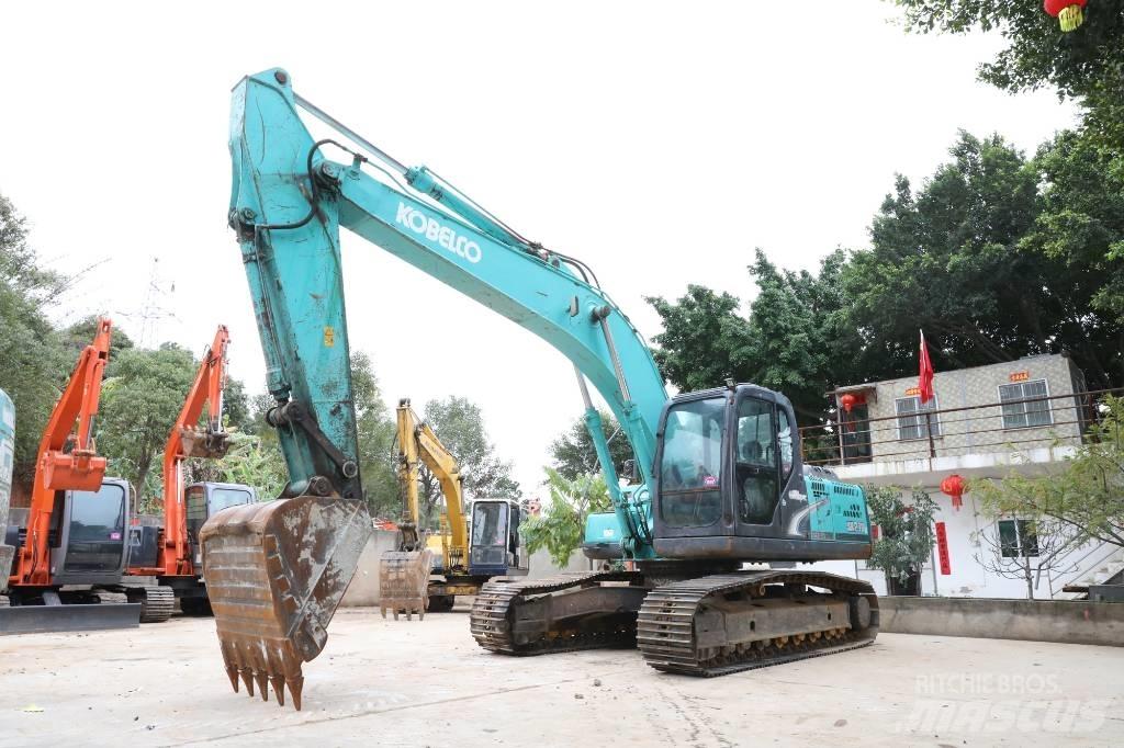 Kobelco SK 210-8 حفارات زحافة