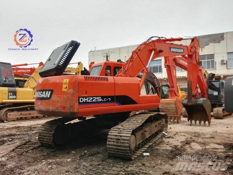 Doosan DH 225 LC-7 حفارات زحافة