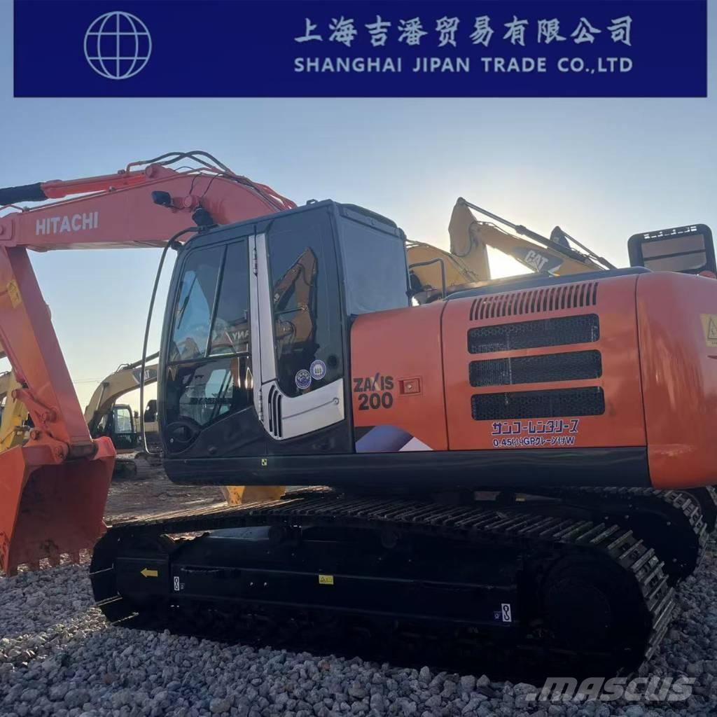 Hitachi ZX 200 حفارات زحافة