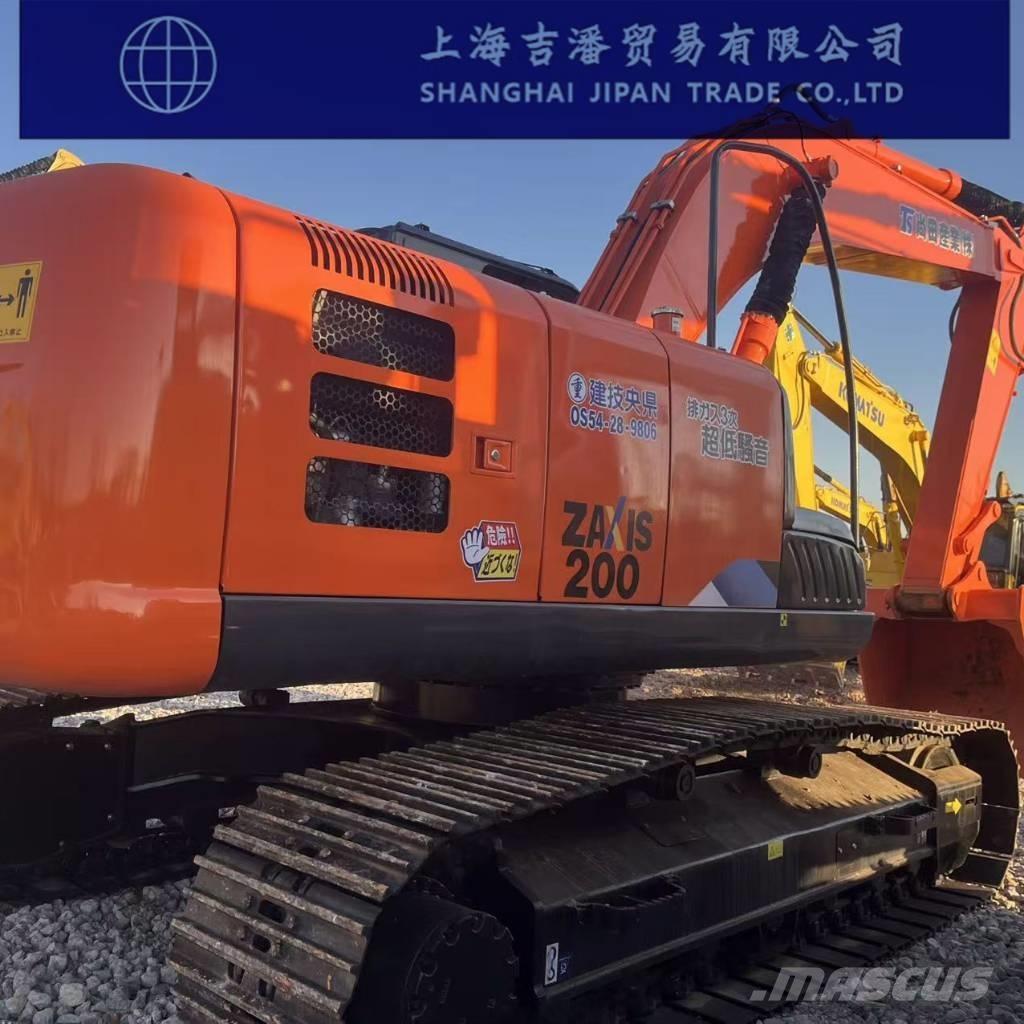 Hitachi ZX 200 حفارات زحافة