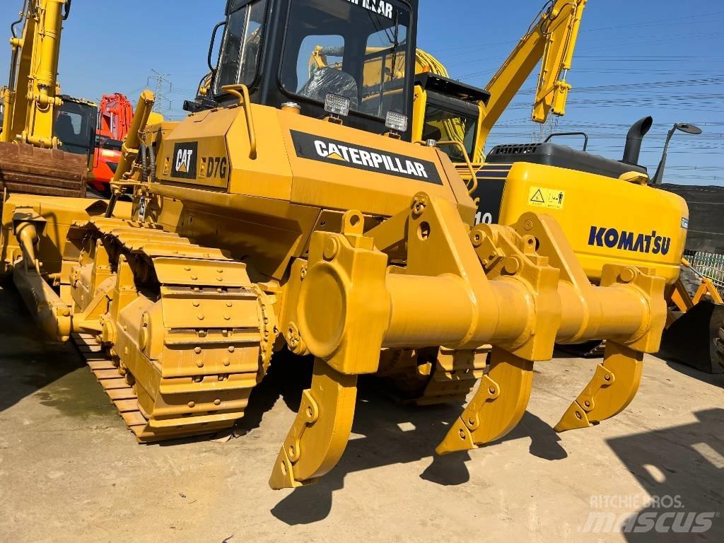 CAT D 7 G II معدات تمهيد الطرق