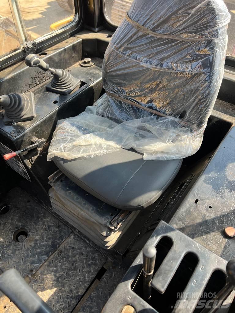 CAT D 7 G II معدات تمهيد الطرق