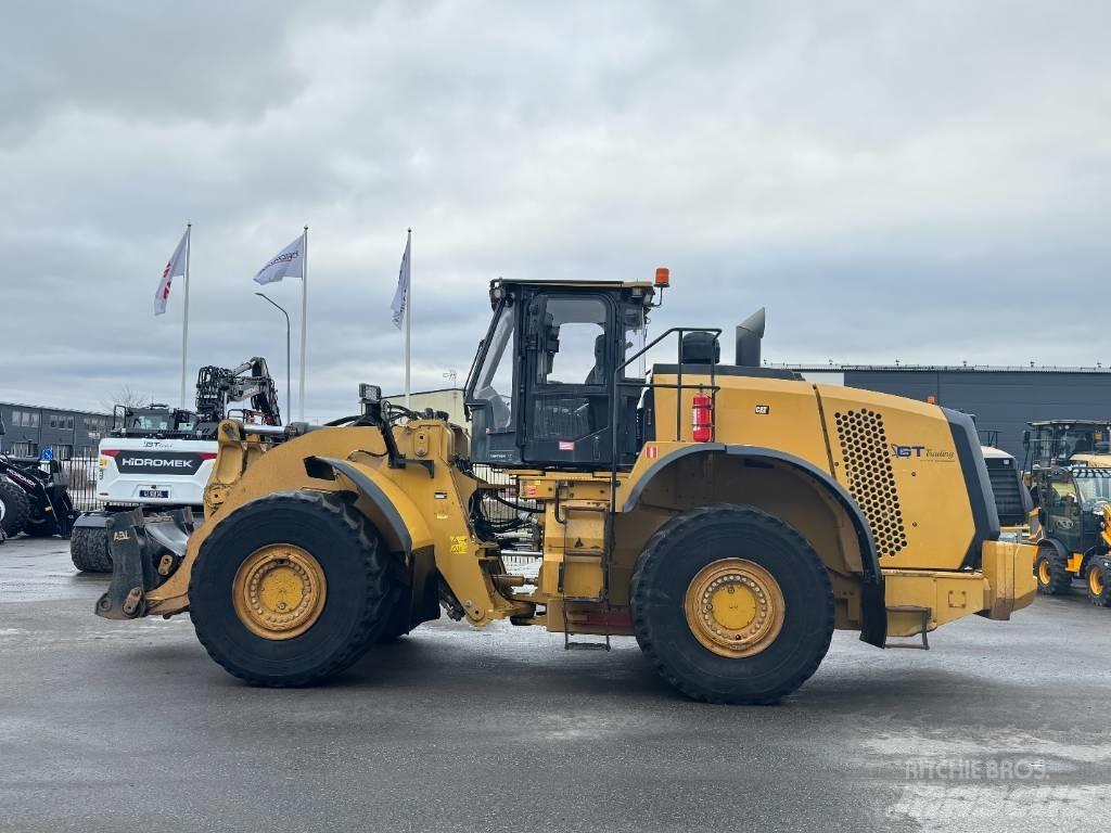CAT 980 M لوادر بعجل