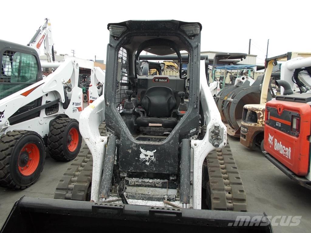 Bobcat T76 لوادر انزلاقية التوجيه