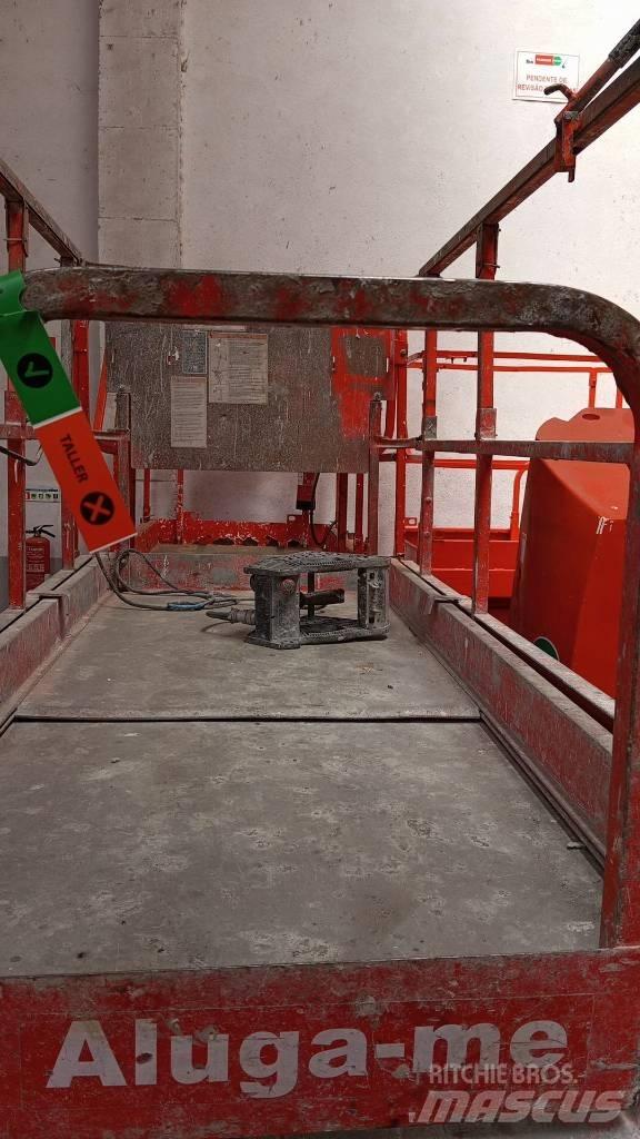 JLG 3246 ES رافعات مقصية الشكل