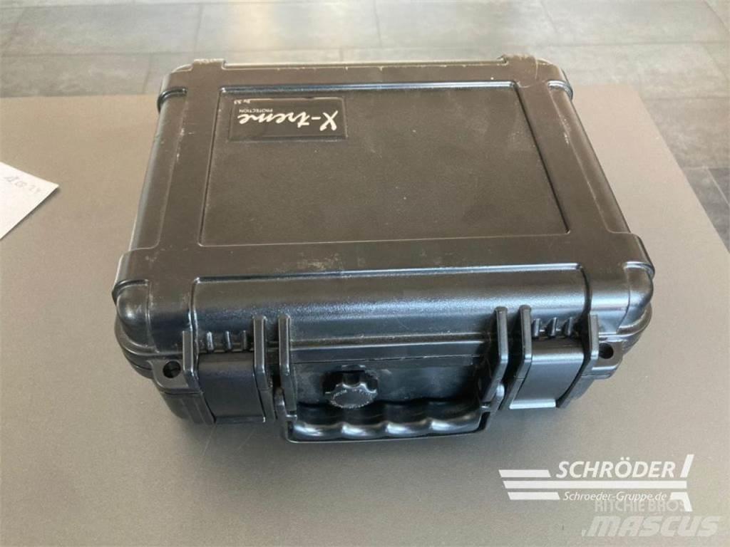 CLAAS CAM PILOT ملحقات علافات ذاتية الدفع