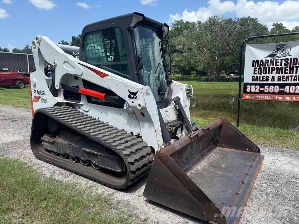 Bobcat T750 لوادر انزلاقية التوجيه