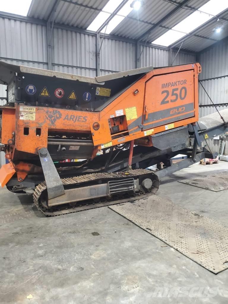 Arjes 250 Evo الكسارات المتنقلة