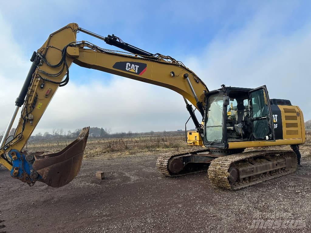 CAT 323 F L حفارات زحافة
