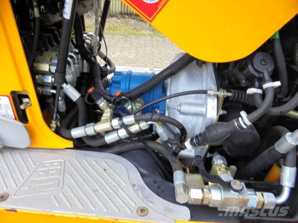 JCB 8010 CTS حفارات صغيرة أقل من 7 طن (حفارات صغيرة)