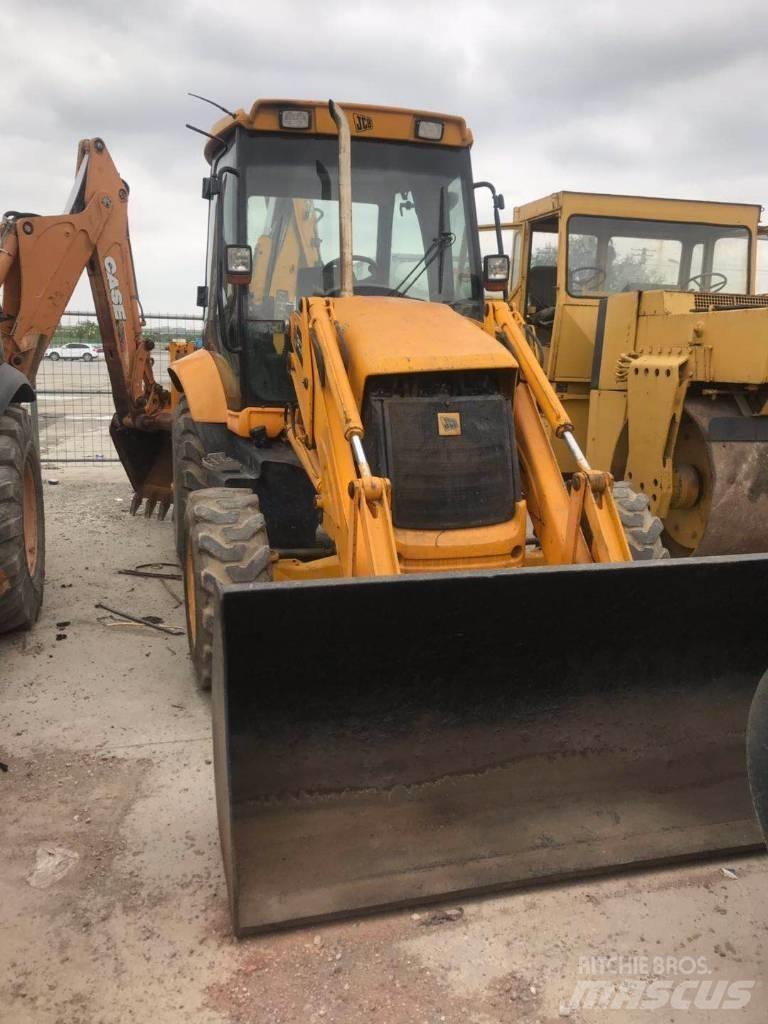 JCB 3cx لوادر ذات جرافات عكسية