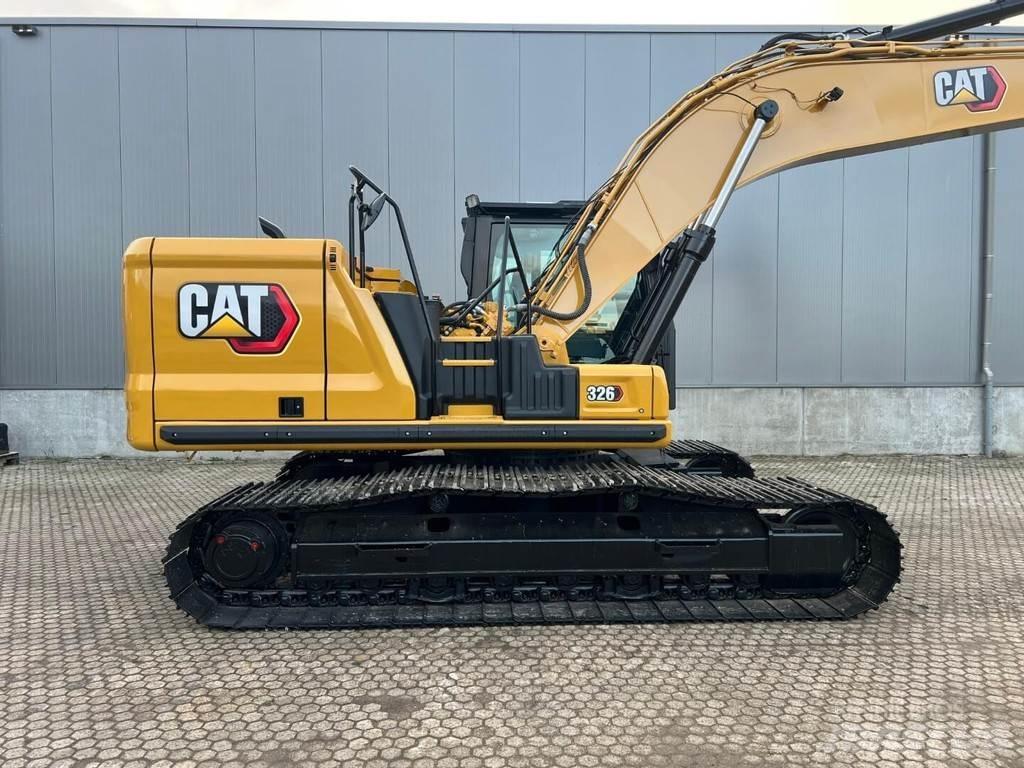 CAT 326-07 حفارات زحافة