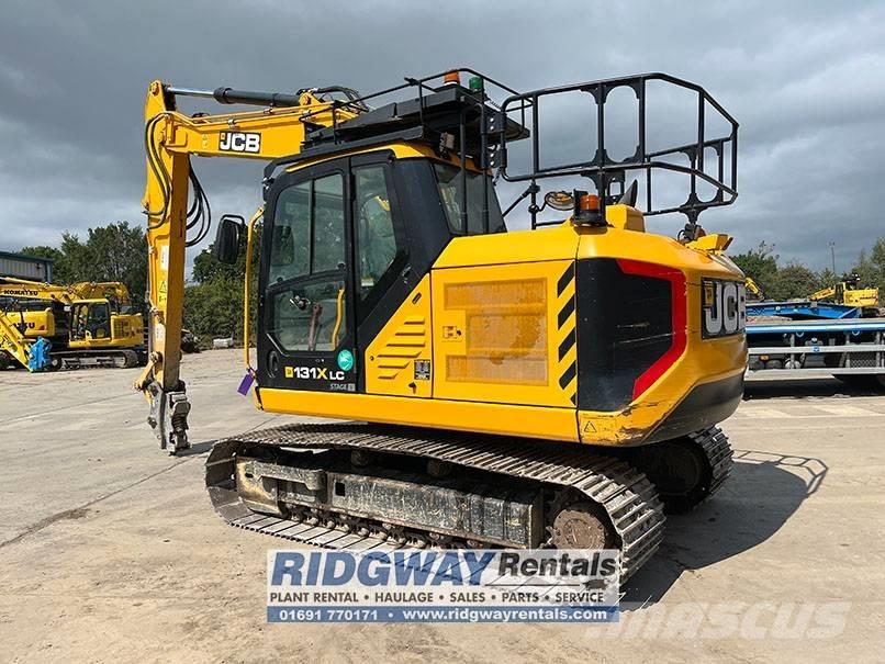 JCB 131 XLC حفارات زحافة