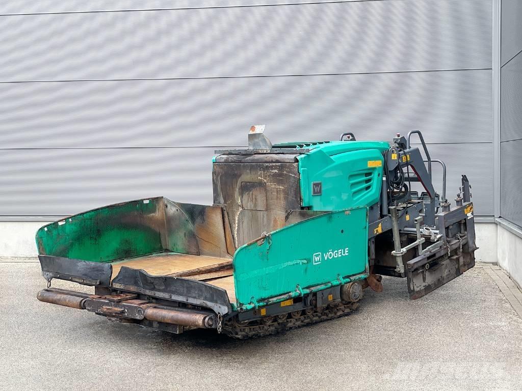 Vögele SUPER 700-3i معدات السفلتة