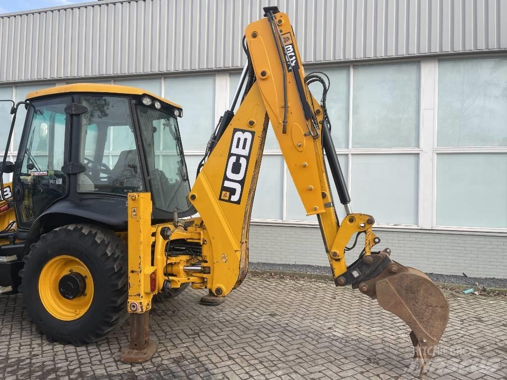 JCB 3 CX   2016   CE لوادر ذات جرافات عكسية