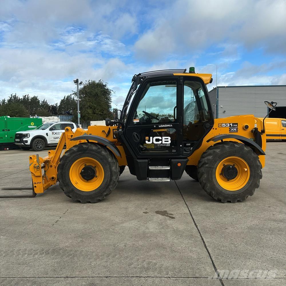 JCB 531-70 مناولات متداخلة