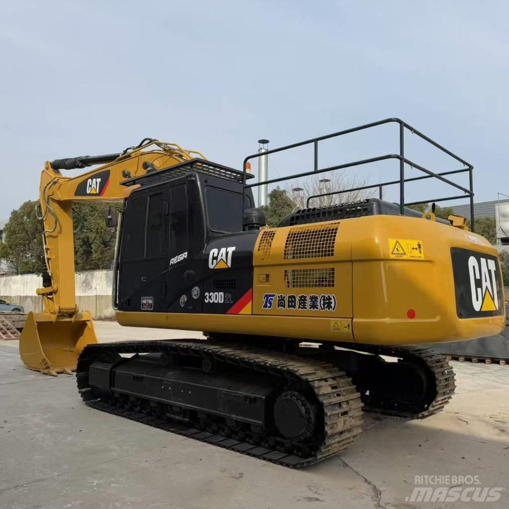CAT 330 D L حفارات زحافة