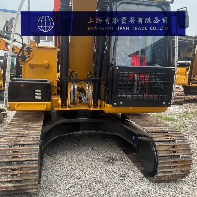 CAT 312 D حفارات زحافة