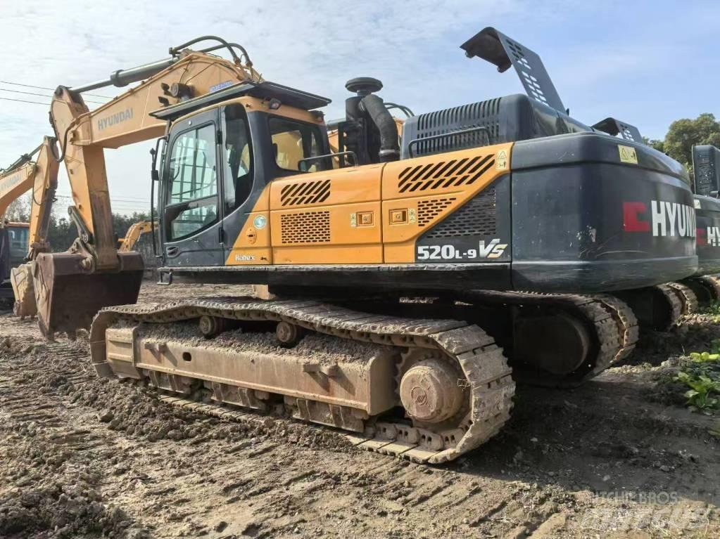 Hyundai 520VS حفارات زحافة