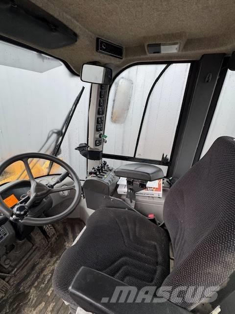 Volvo L 45 F لوادر بعجل