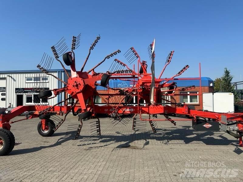 Kuhn GA 8020 معدات حصد