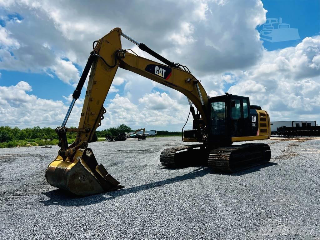 CAT 320 EL حفارات زحافة