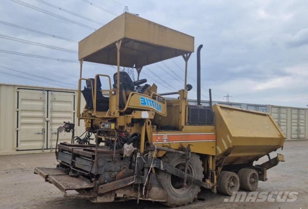 Bitelli BB632 معدات السفلتة