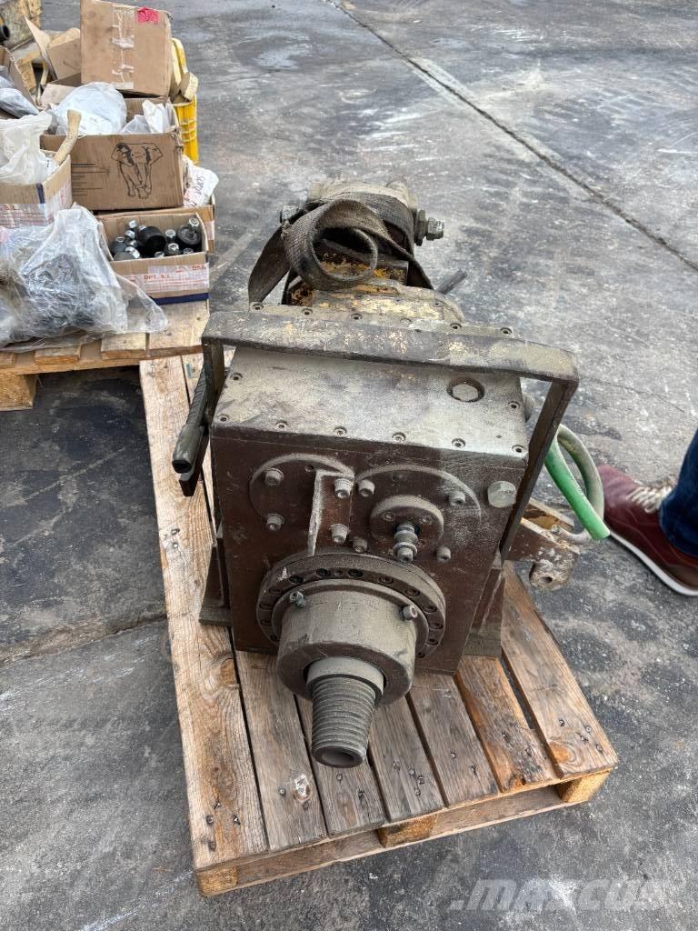 Casagrande C3 معدات الثقب السطحي