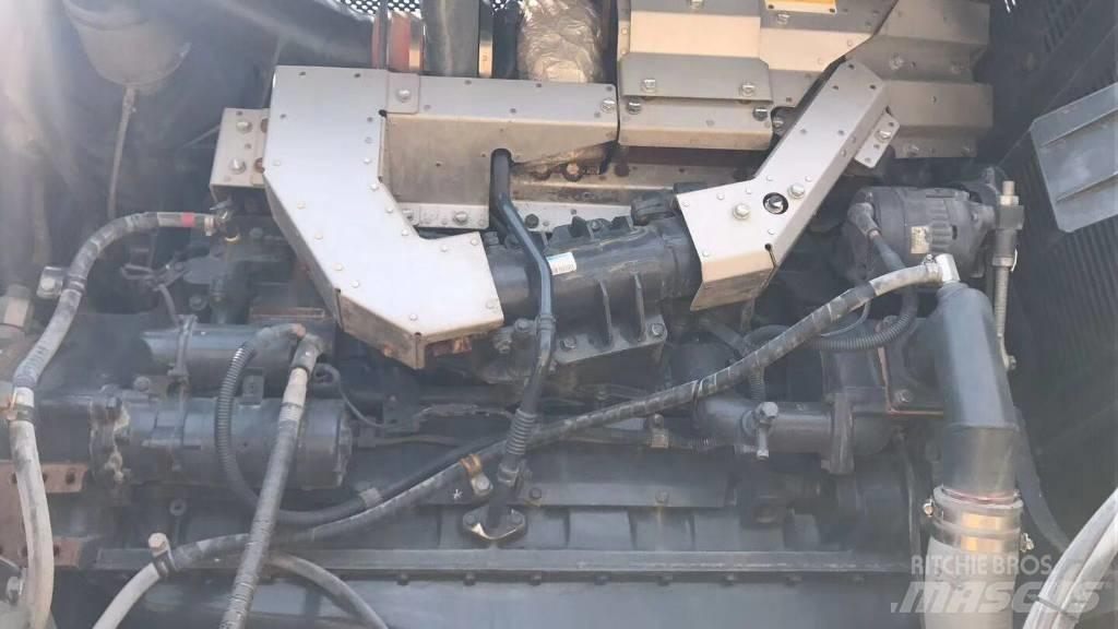 Komatsu PC 850 SE حفارات زحافة