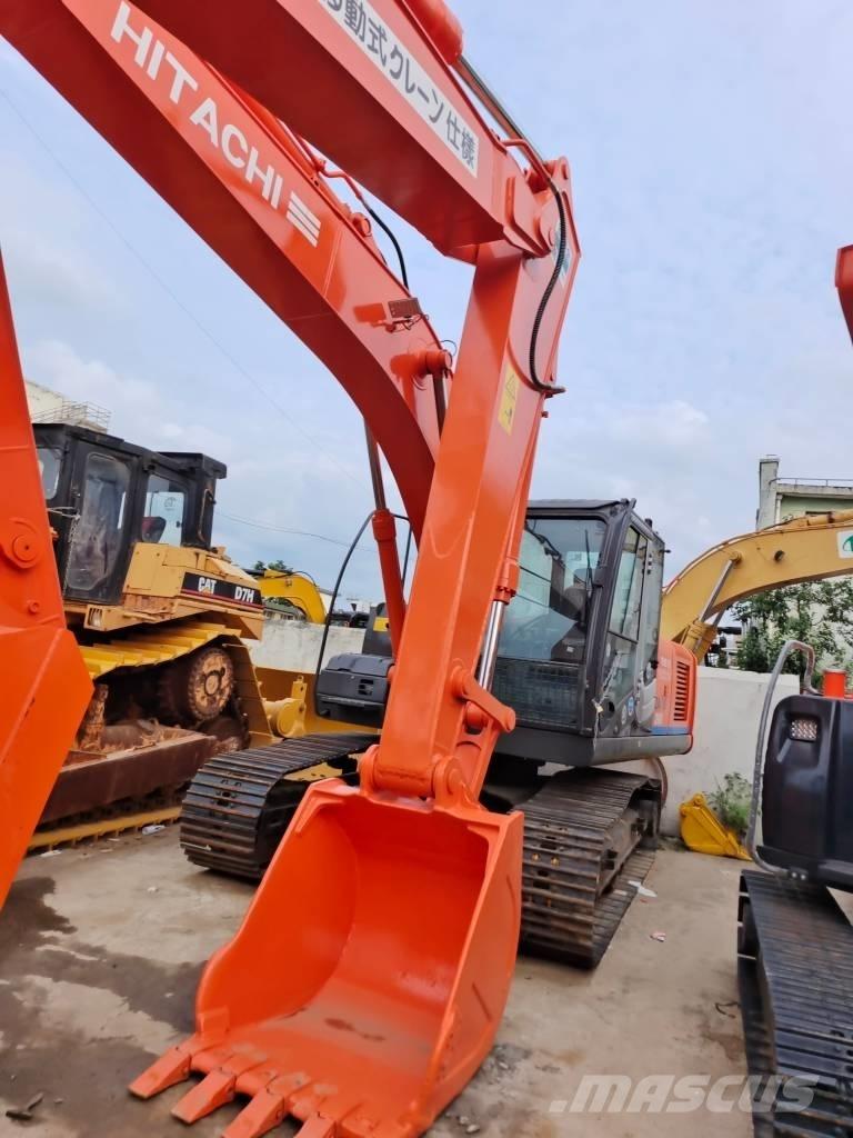 Hitachi Zaxis 200 3G حفارات زحافة