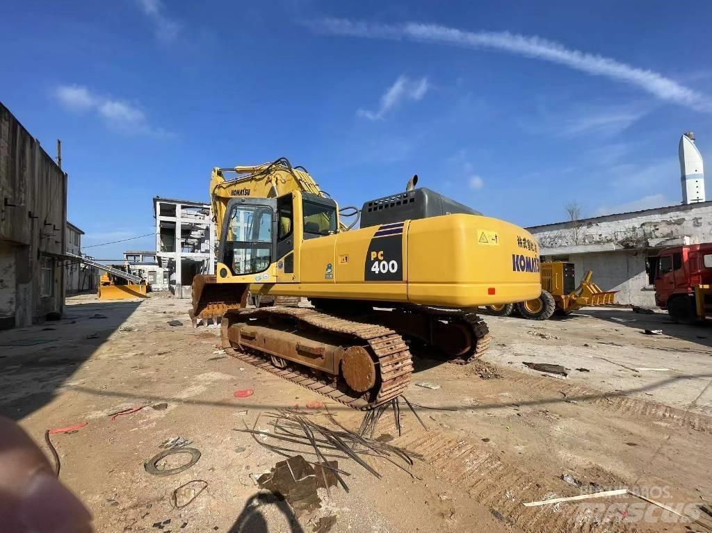 Komatsu PC 400-8 حفارات زحافة