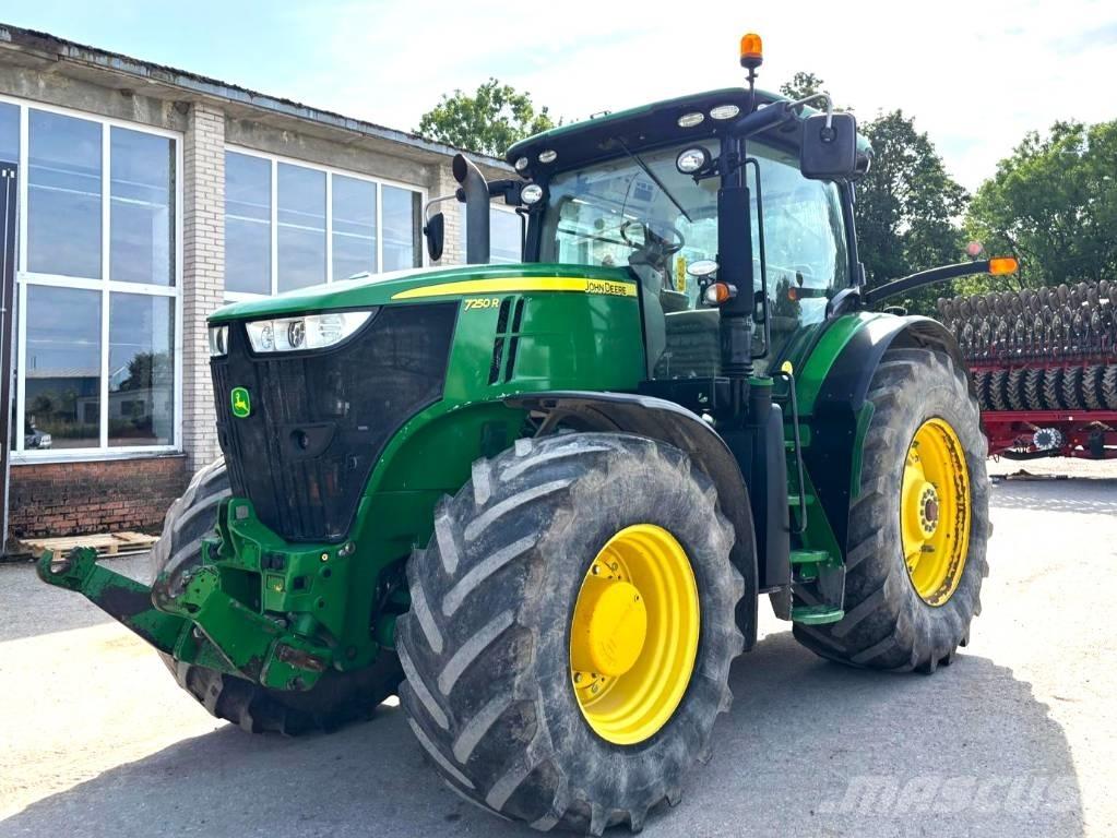 John Deere 7250 R الجرارات