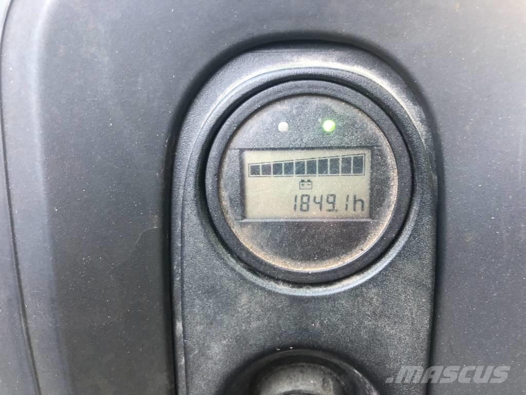 Linde L 10 B V-3234 معدات التكديس الجوالة
