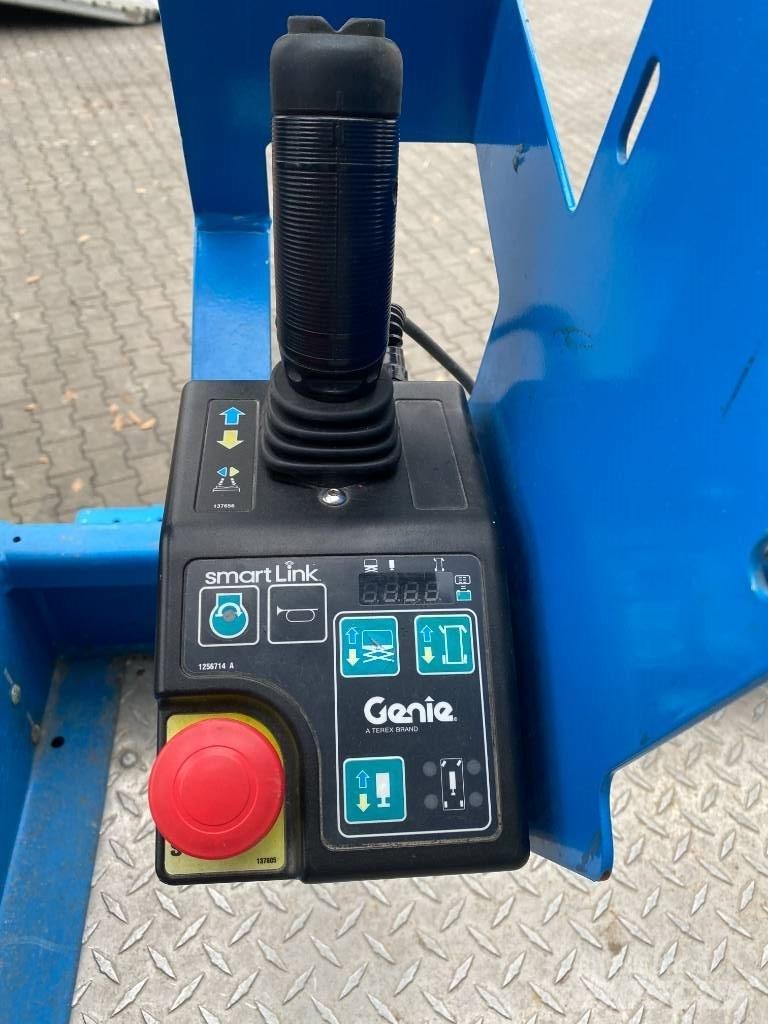 Genie GS 2669BE رافعات مقصية الشكل