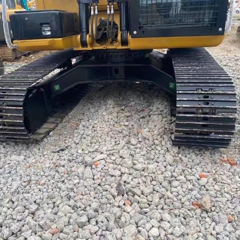 CAT 312 حفارات زحافة