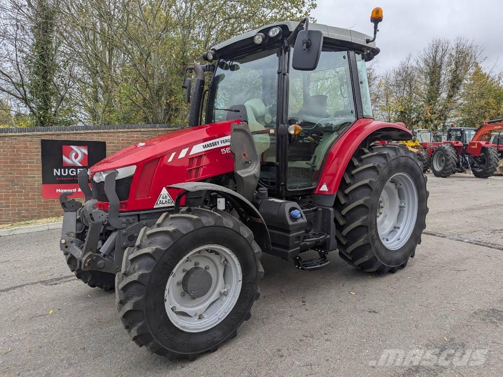 Massey Ferguson 5612 الجرارات