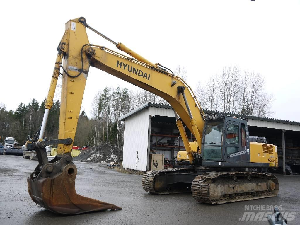 Hyundai R 320 LC-7A حفارات زحافة