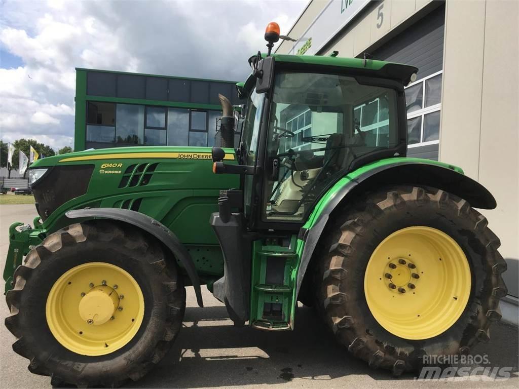 John Deere 6140R الجرارات