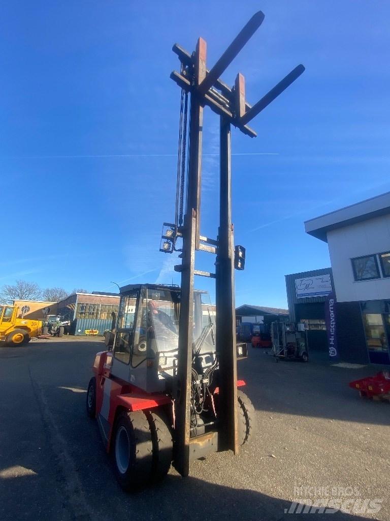 Kalmar DCE 70-6 HE شاحنات الديزل