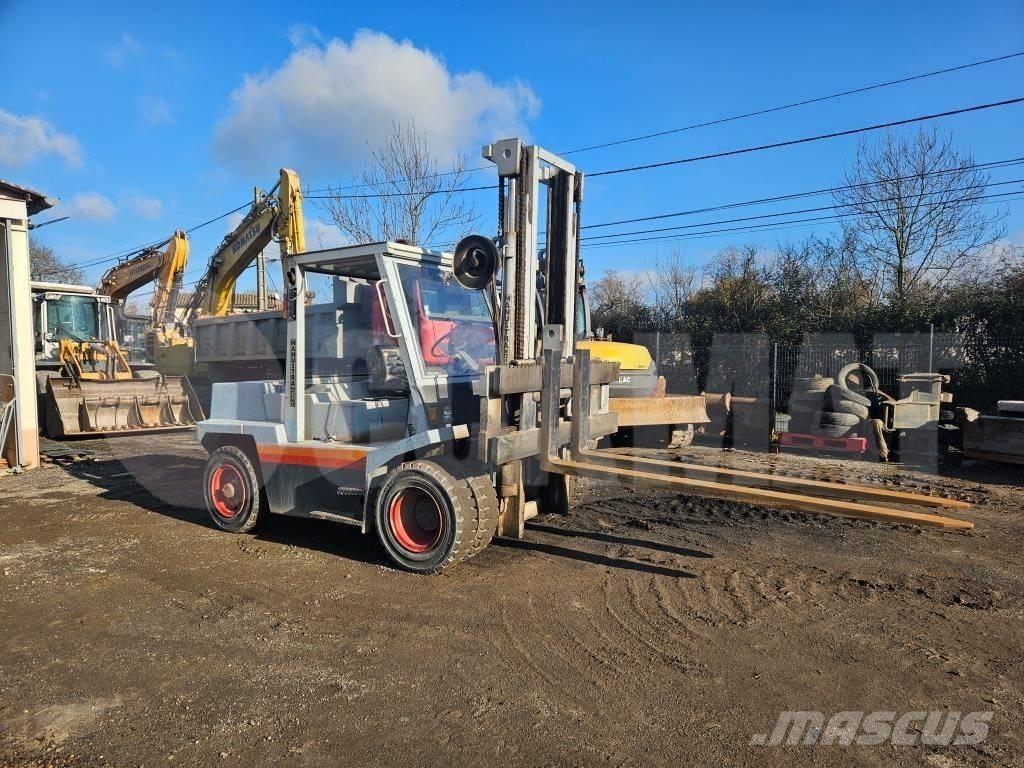 Fiat DL80C شاحنة مناولة