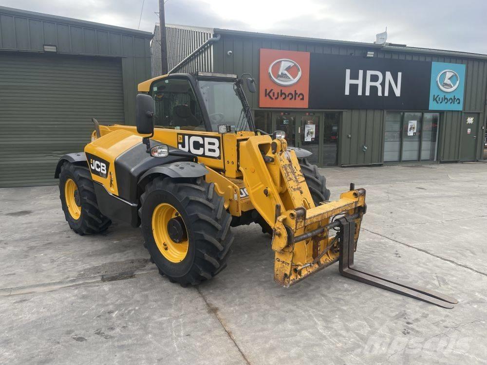 JCB 541-70 مناولات متداخلة