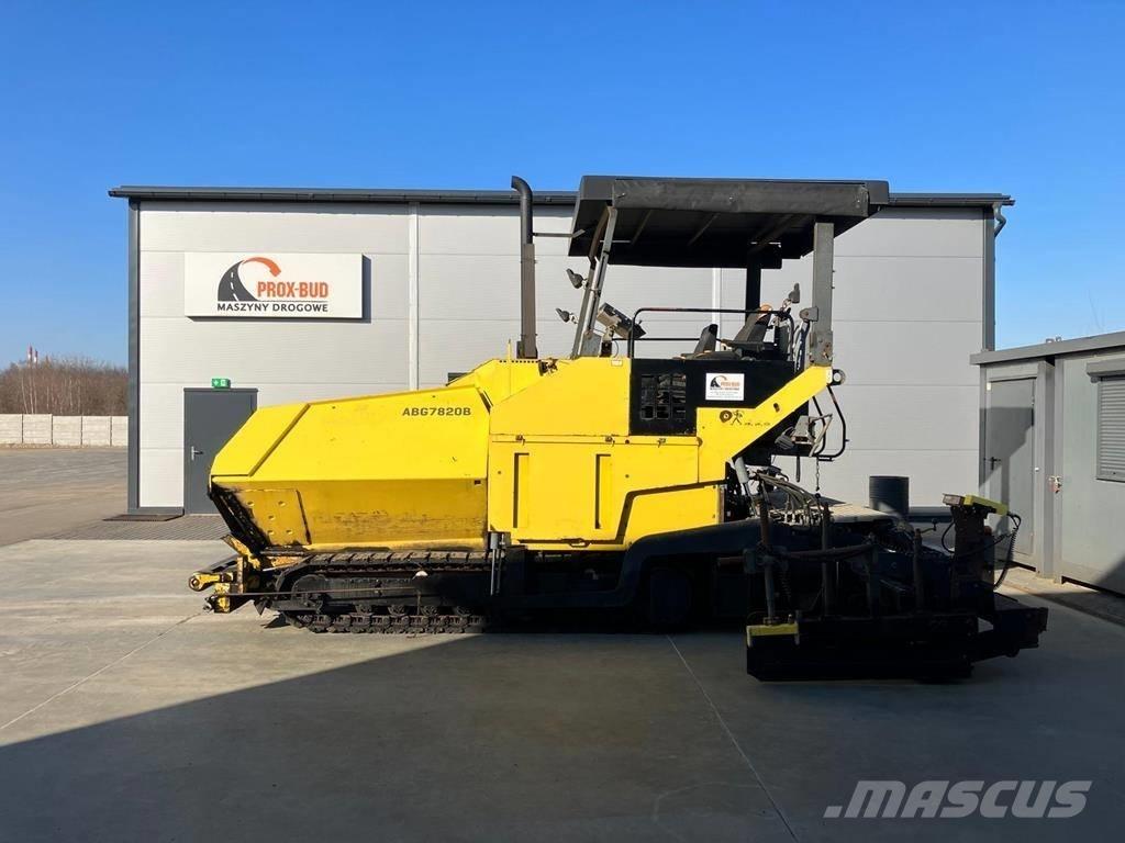 Volvo ABG 7820 معدات السفلتة