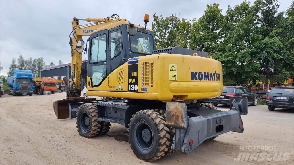 Komatsu PW 130-7K حفارات بعجل