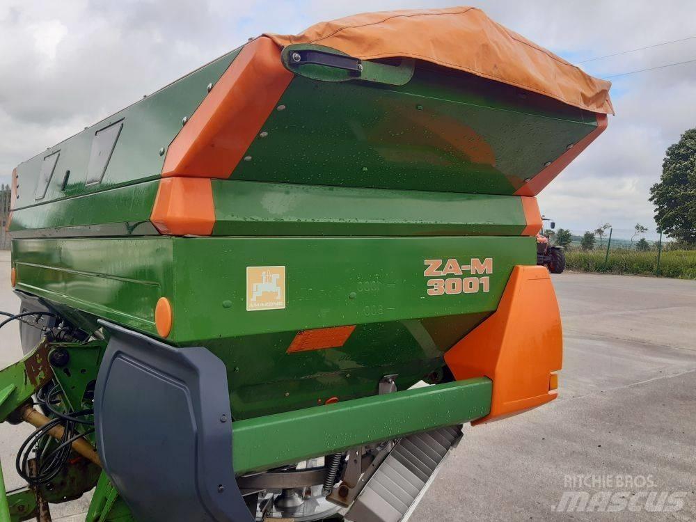 Amazone ZA-M 3001 معدات فرد المواد المعدنية
