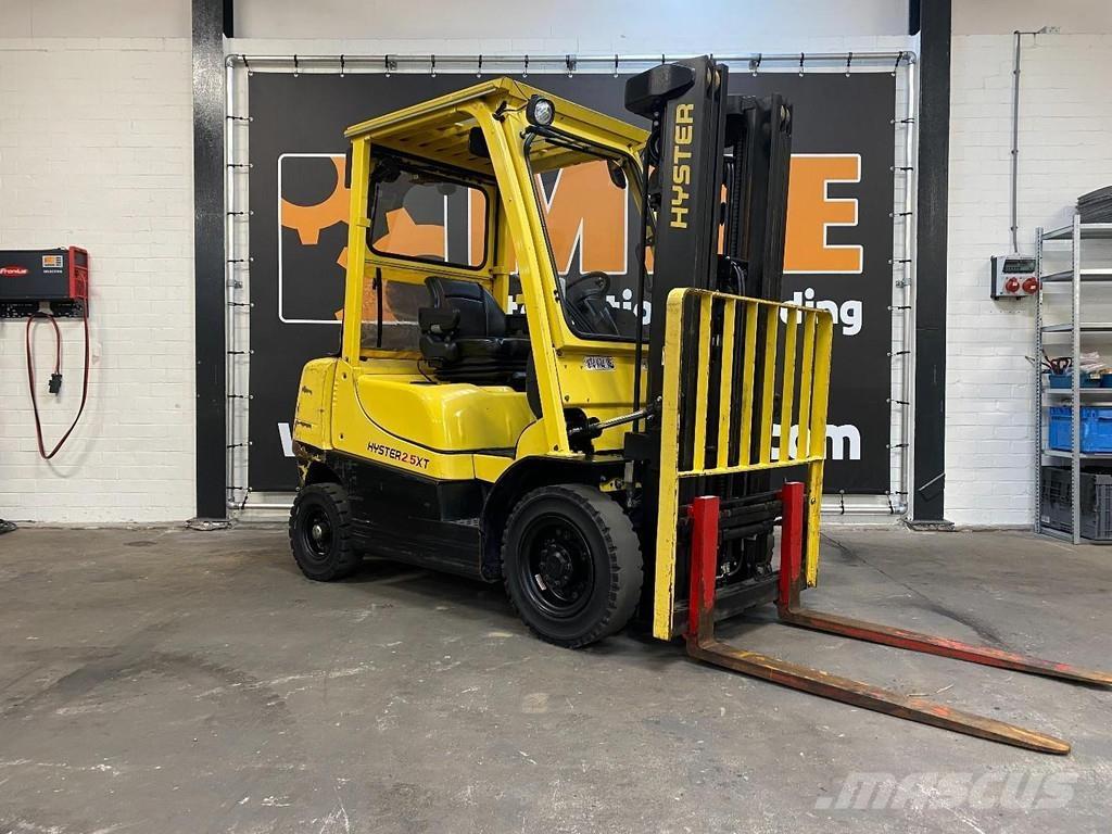 Hyster H2.5XT شاحنات الديزل