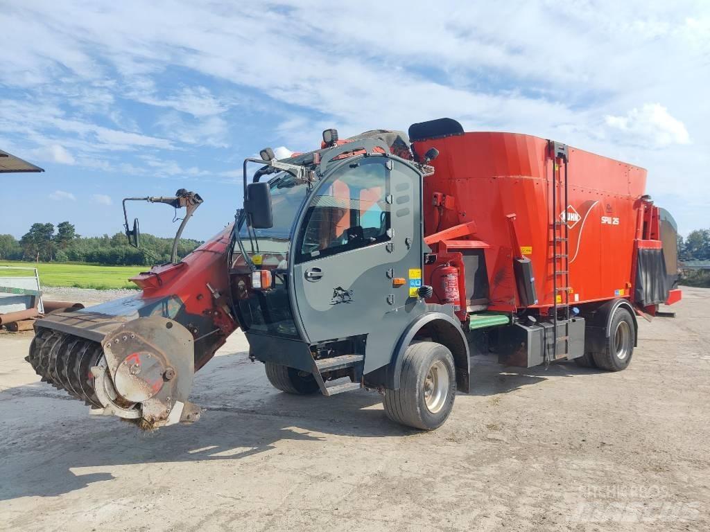 Kuhn SPW 25 ملقمات خلاط