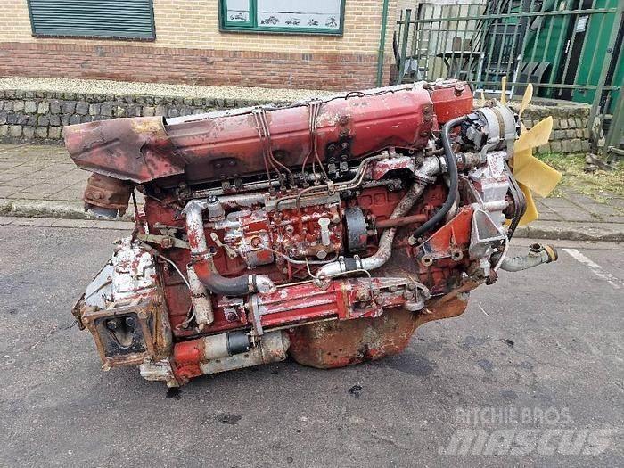  Engines 8210 مكونات أخرى
