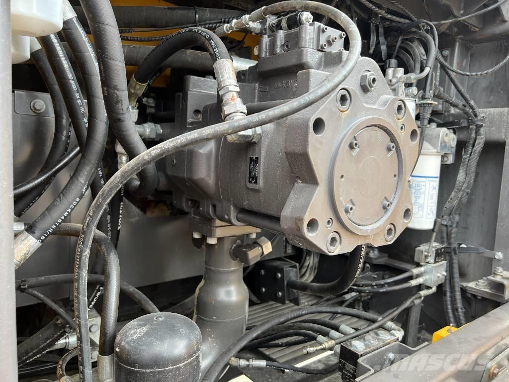 Volvo EC750E L حفارات زحافة