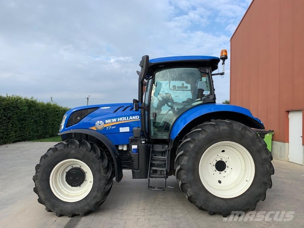New Holland T 7.190 الجرارات